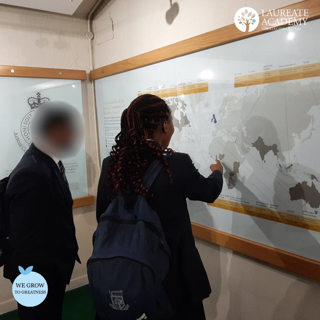 AcademyLaureate's tweet image. Year 10 had a brilliant day at the Supreme Court last week 👩‍⚖️✨ They explored courtrooms, sat in judges’ chairs and gained a real insight into the world of law. 

#SupremeCourt #Year10 #SchoolTrip #London #WeGrowToGreatness