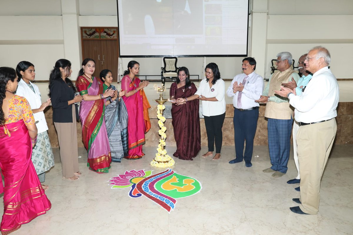 schchannapatna's tweet image. 🎓🌸 Symposium on Women’s Health @ SCMCH&amp;amp;RI ✨
Celebrating Women’s Day with expert talks on cardiac care, robotic surgery, HPV awareness &amp;amp; prevention 👩‍⚕️💡 Inspiring discussions &amp;amp; knowledge sharing for better healthcare outcomes 💙#SCMCHRI #WomensHealth #MedicalEducation