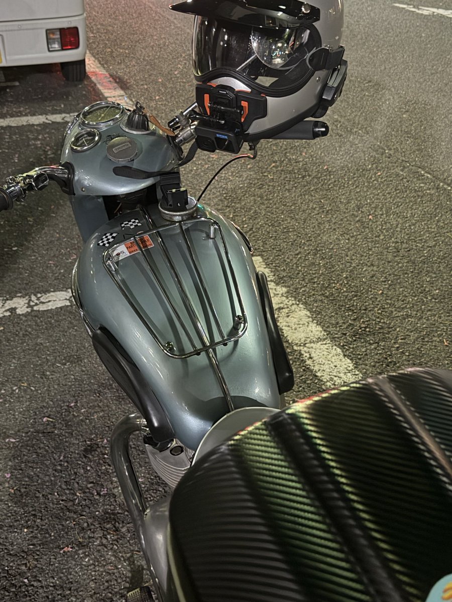 みずいろ tweet media