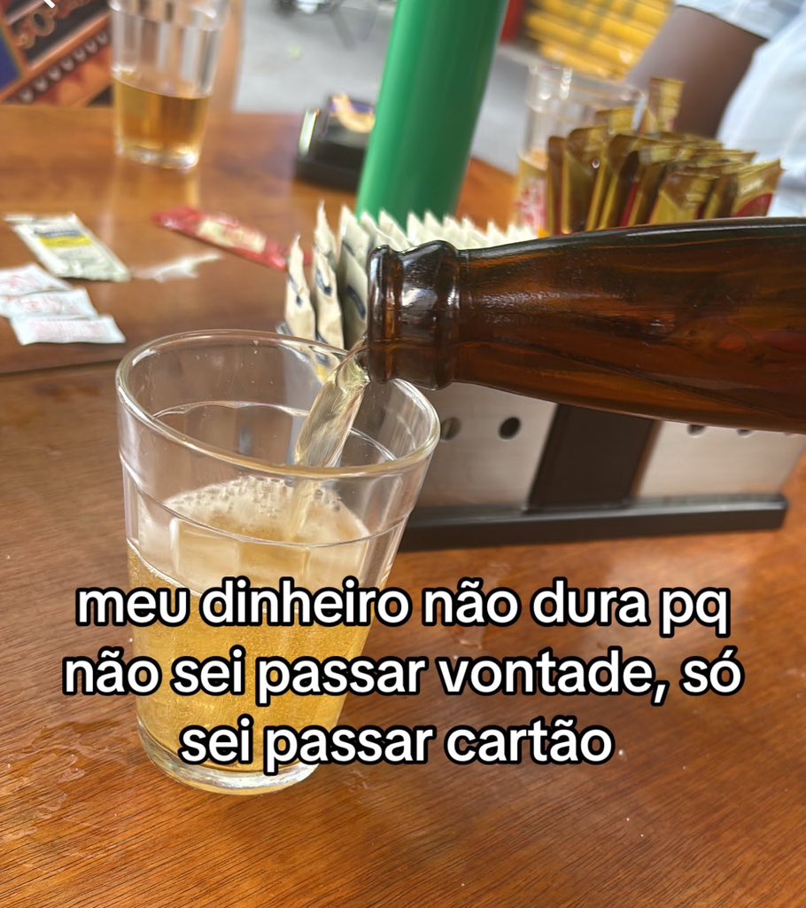 Pagina lixo tweet media