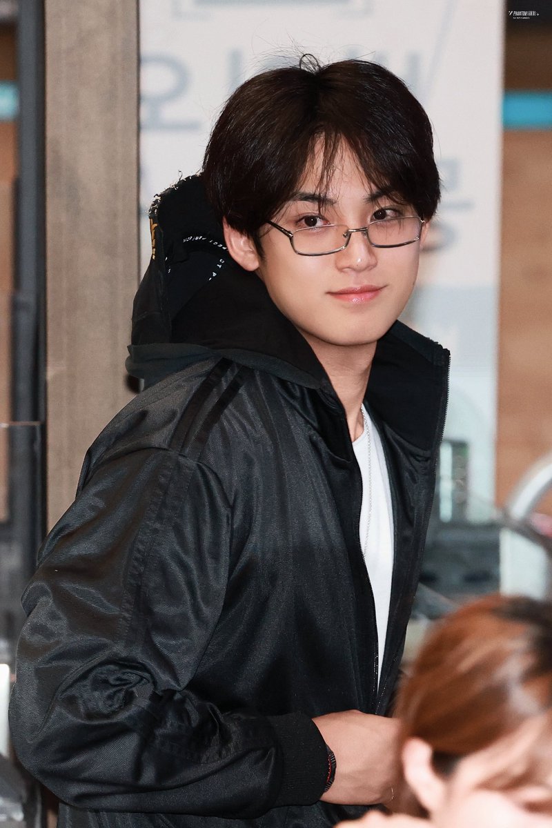mingyu pics tweet media