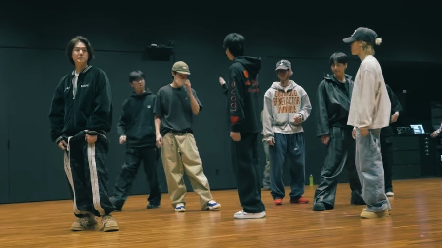 everythingoes ⊙⊝⊜ tweet media