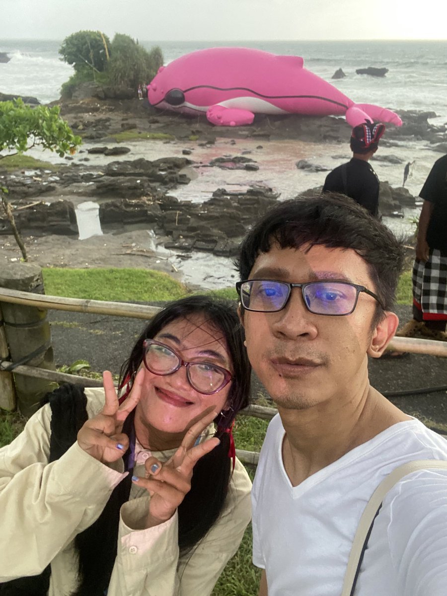 citapraasada's tweet photo. Ngefans since Extravaganza, bener bener ramahh banget pas salaman terus dia sebut nama halo aku aming, siapa sih yang gatau kamu kak? 😂 #aming https://t.co/Ook2AY6KNU