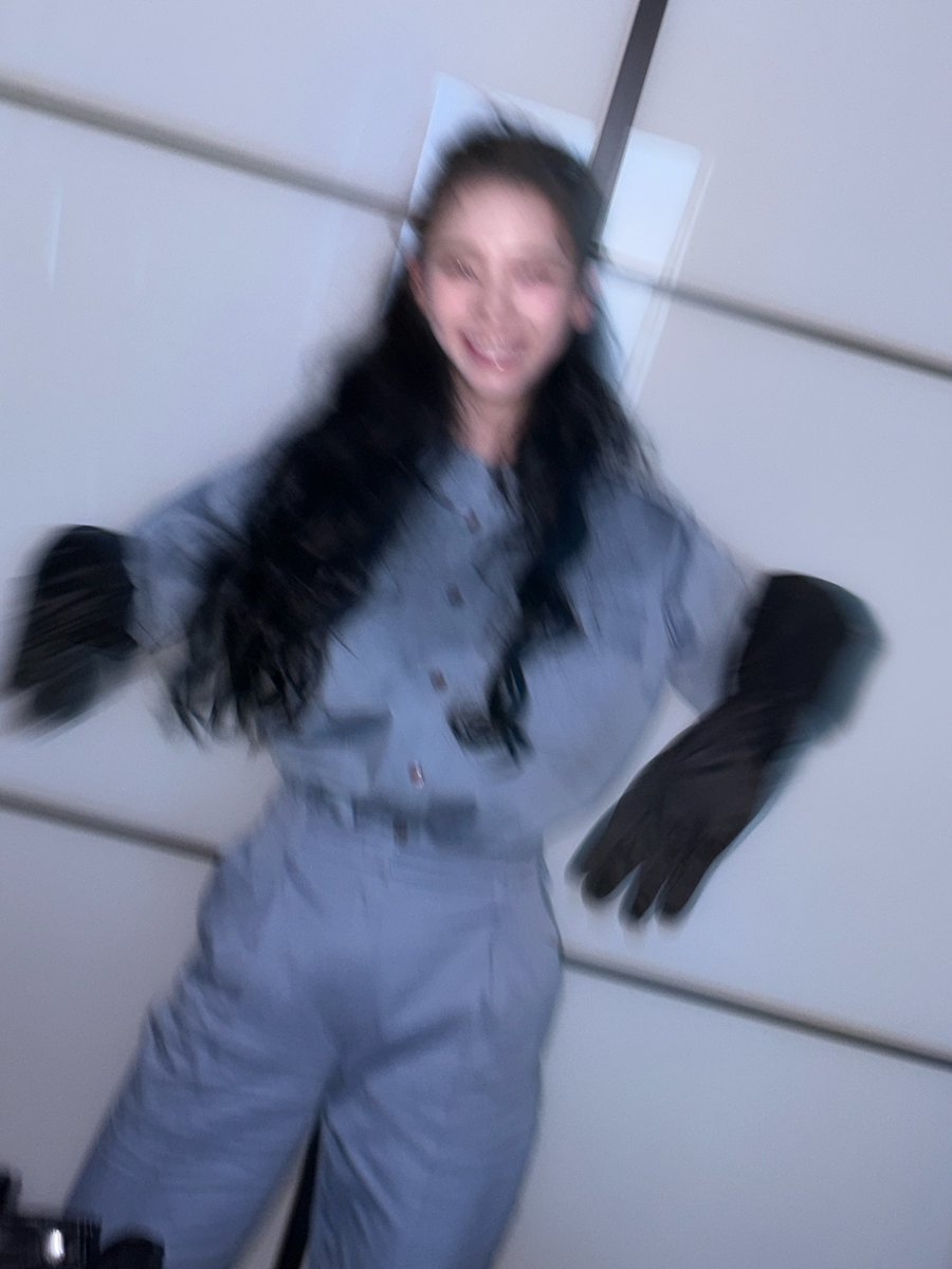 vezzz ꨄ︎ tweet media