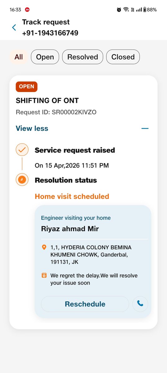 BhatMohammad313's tweet photo. @JioCare Pathetic service! ONT shifting request SR0002KIVZO shows scheduled visit, but no engineer has visited. Stop false updates and resolve this immediately. #JioAirFiber #PoorService https://t.co/C4w7NM69RC
