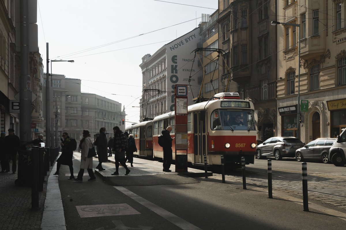 Hans Johnson tweet media