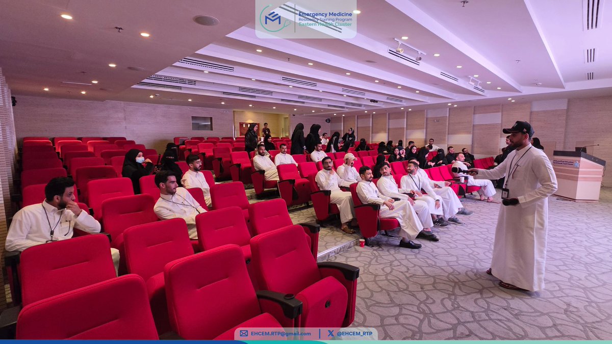 Ehcem_rtp's tweet photo. The session continued with focused clinical topics:
🩸 Last Trimester Bleeding &amp; ED Management — Zainab Busbaih (R2)
📖 Gyne &amp; Pediatric Chapter Review — Dr. Toleen Shaikh

A dynamic, case-driven session with practical takeaways 🚨💥 https://t.co/CDaNZLjEQX
