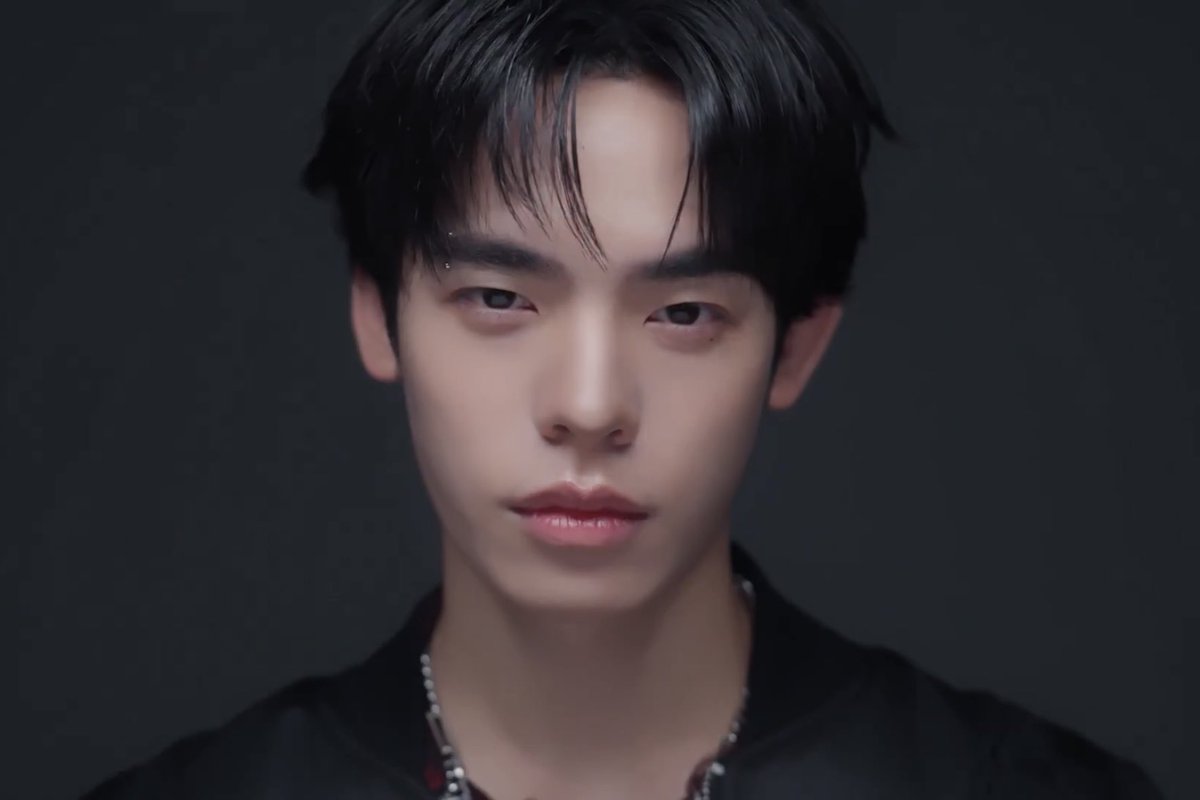 nongred🫕* tweet media