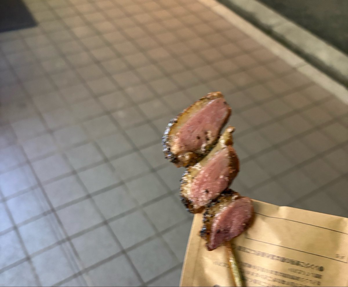 はるこ tweet media