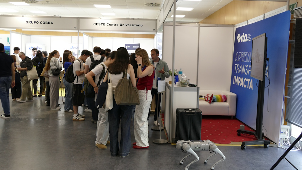 ITA_tecnologia's tweet photo. #expoTALENT2026 #Ingeniería #talento #unizar 

Hoy estaremos todo el día en la @EINAunizar #campusRíoEbro 

Ven a conocer nuestra oferta de empleo y de Rutas de especialización. 

Con el equipo de #rrhh @lauracastt @ruben_lafra entre otros. https://t.co/z3s4GY4tsZ