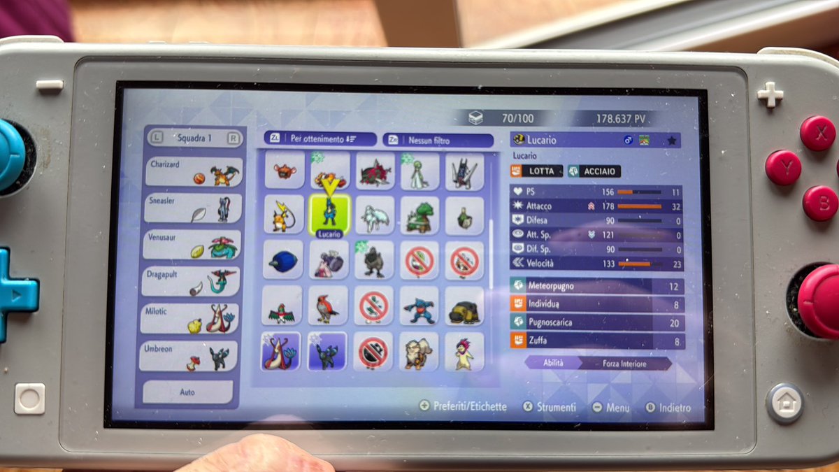 Clintoap's tweet photo. @RDekoul It’s basically the same team, Just change the milotic with this lucario, with lucarite as item. https://t.co/sLnTZloYDc