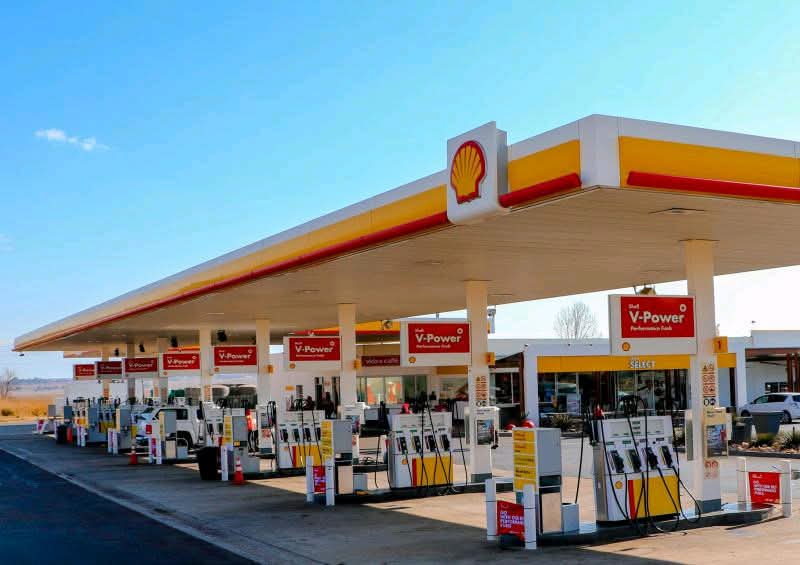 Commander!!! tweet media