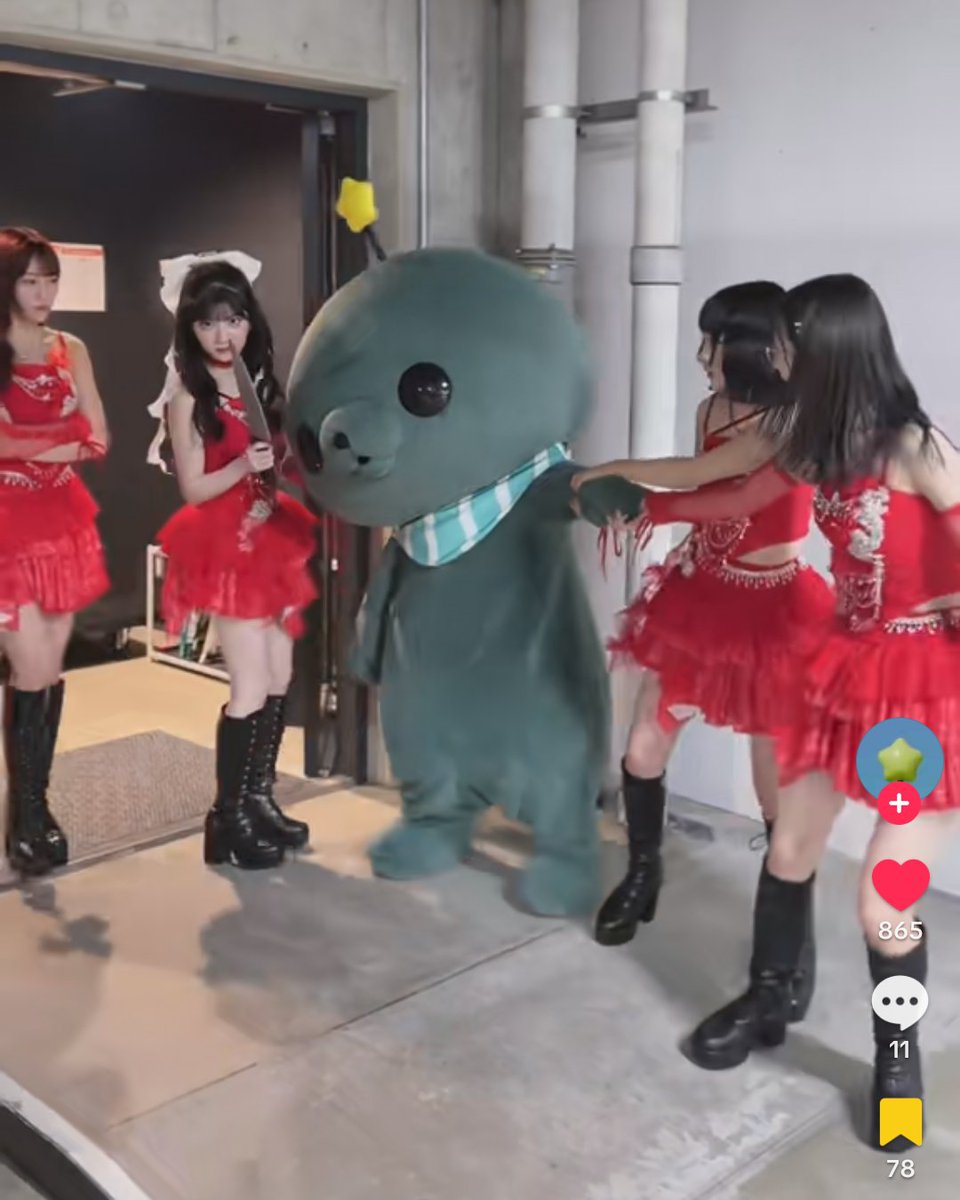 ブルートン tweet media