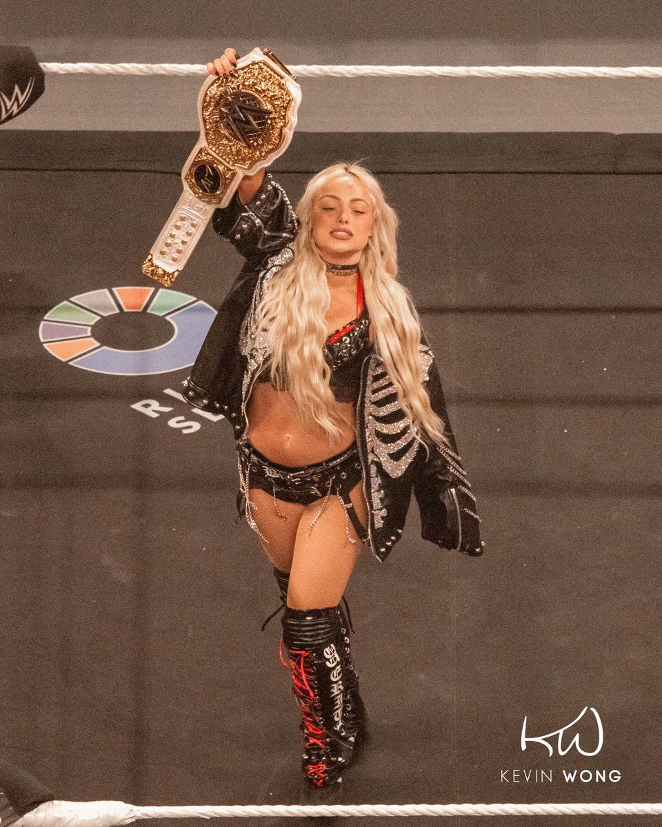 Yo cuando Liv no tiene el WWC vs Yo ahora mismo.

📸 @iamkevinwong IG