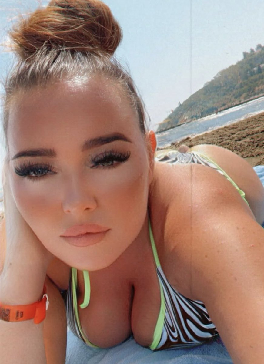 ChavBBWAmateur tweet media