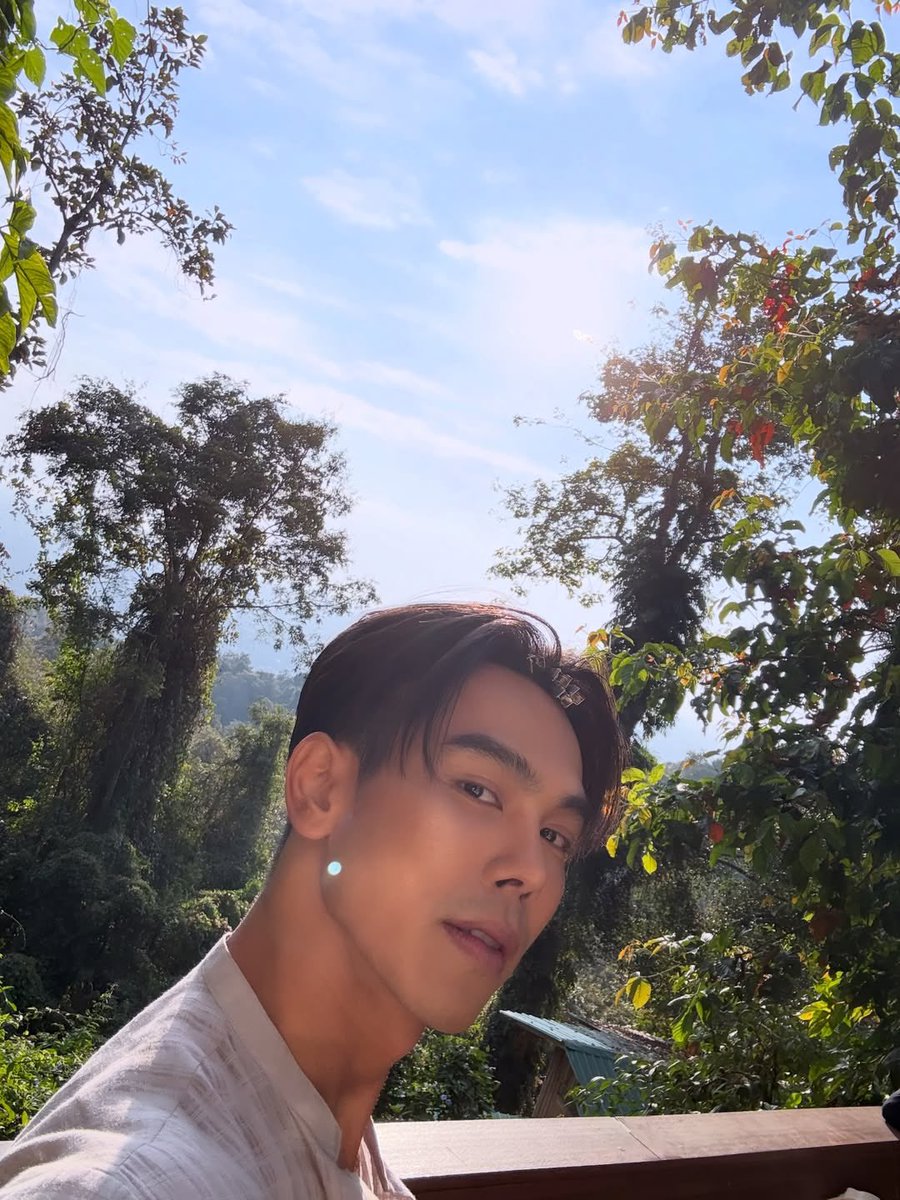 bornfjj's tweet photo. ทรงพระหล่อ คม เข้ม ดูดีมีระดับในทุกๆมิติมาก เชร้ดโด้วเพคะ 🙏🏻

#ตรีภรภัทร #treporapat https://t.co/1I3LJswbGK