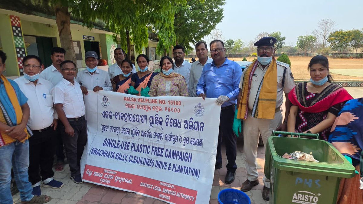 DlsaNuapada's tweet image. ମୁଣ୍ଡାପଲା ପଞ୍ଚାୟତ ଉଚ୍ଚବିଦ୍ୟାଳୟରେ କାର୍ଯ୍ୟକ୍ଷେତ୍ରରେ ମହିଳାଙ୍କ ଯୌନ ଉହୀଡ଼ନ ନିରାକରଣ ଆଇନ, ଅନୁସୂଚିତ ଜାତି ଓ ଜନଜାତି (ଅତ୍ୟାଚାର ନିରାକରଣ) ଆଇନ ଏବଂ ଶଶି ବନାମ ମହାରାଷ୍ଟ୍ର ରାଜ୍ୟ ( ଏସ.ଏଲ୍.ପି- ୧୨୬୯୦/୨୦୨୫) ସମ୍ବନ୍ଧେ ଆଇନ ସଚେତନତା ଶିବିର ଅନୁଷ୍ଠିତ
Awareness at Panchayat High School, Mundapala on #PoSH Act