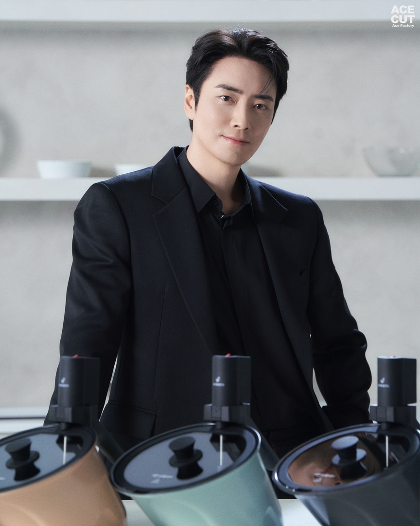 selfolssi ♤ tweet media