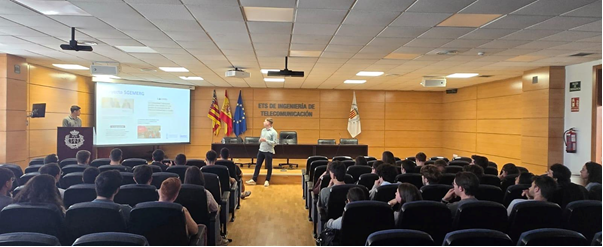 GVAIstec's tweet photo. Estudiants en pràctiques #FormacióDUAL del Màster Universitari en Enginyeria de Telecomunicació, de la @TelecoUPV , compartixen la seua experiència en @GvaIstec amb els nous estudiants
Orgull #TalentJove #Telecomunicacions 📡 https://t.co/WYmg6OejbV