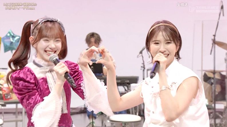 tyamo0604's tweet image. 嬉しそうやのう～ｗ
みぃあ良かったね🤍💛
#フォーク村
#玉井詩織
#雪月心愛
#みぃあのとりこ