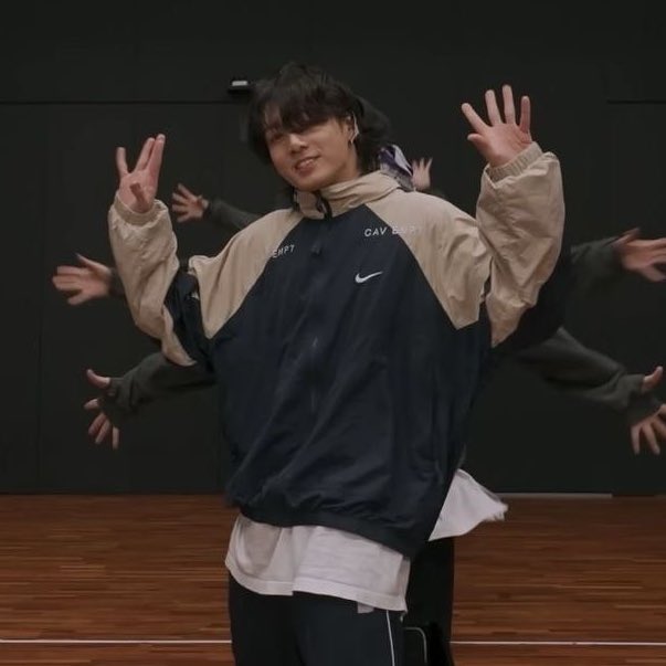 jungkook pics ♥︎ tweet media