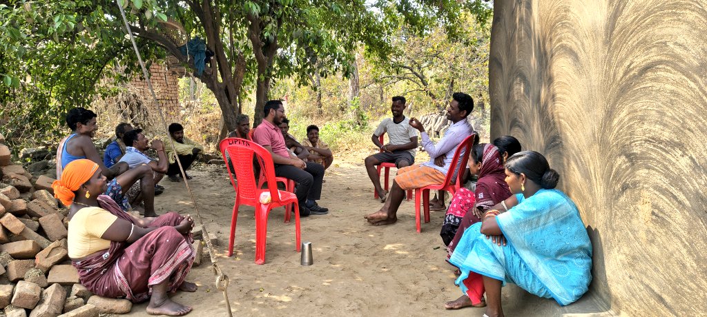 diary_Rural_Kld's tweet image. Interacted with tribal communities during field visit and discussed issues related to the Forest Rights Act, 2006, socio-economic development, and community aspirations. #TribalDevelopment #FRA