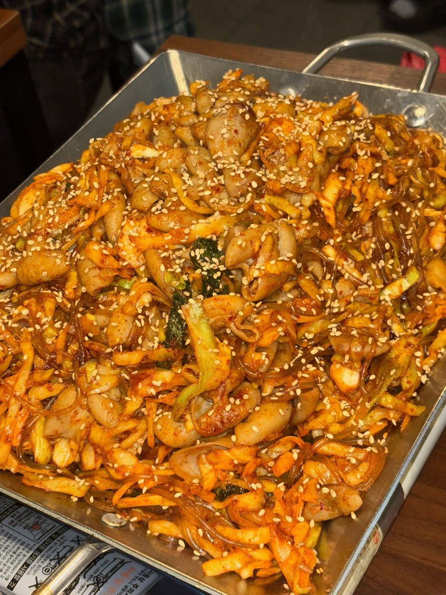 쇼케끝나고 대박곱창처먹자고갓능데 언제가도ㄹㅇ존맛임//♡♡ 완전야르한날이어쪄 이날에돌아가고시파..😭😭