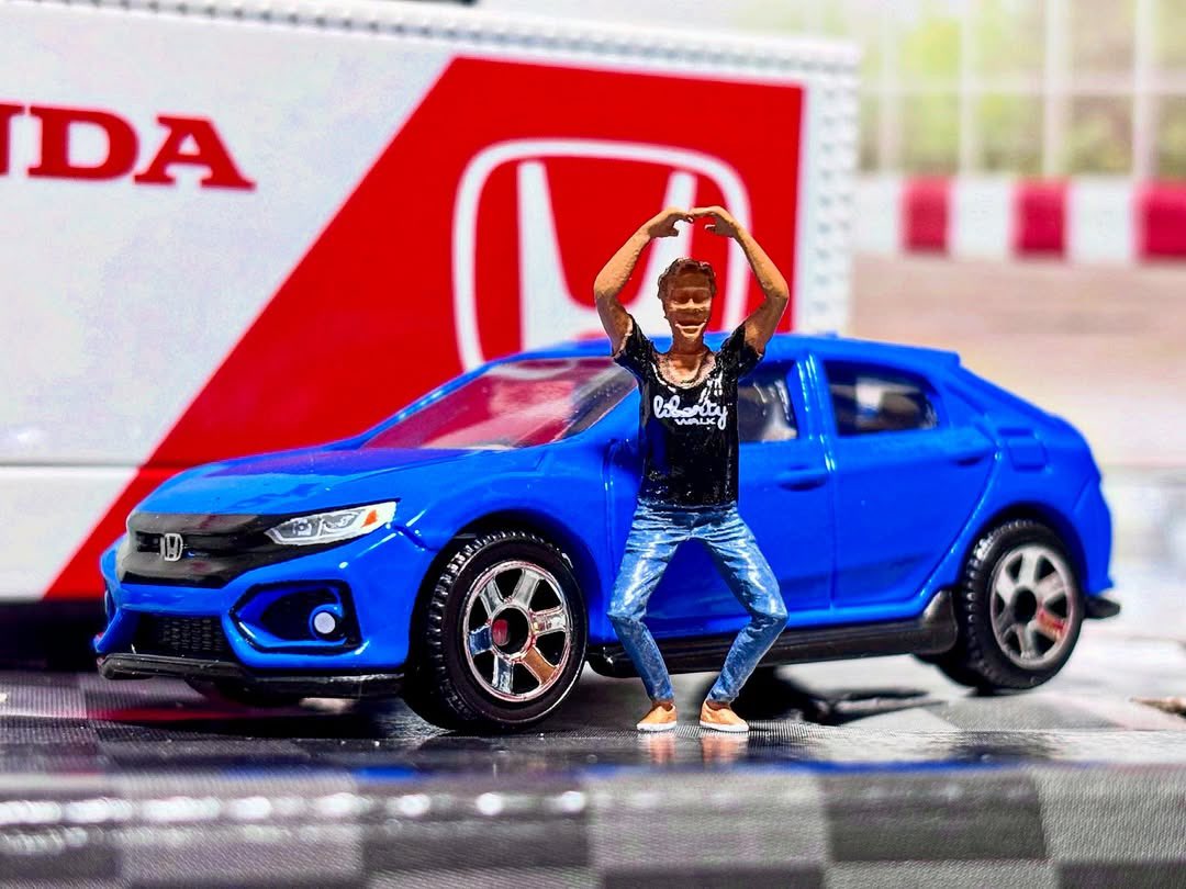 hirukaranomeru's tweet image. ホンダ・シビック［FK7］

MATCHBOX 8カーパック中の一台✨
ラインナップはほぼベーシックの再販組ばかりですがこれだけ地味に新カラー(のはず🤔)
なんか今回タンポのクオリティがめちゃくちゃ上がってる気する🤔

#マッチボックス 
#ミニカー
#ジオラマ
#Honda
