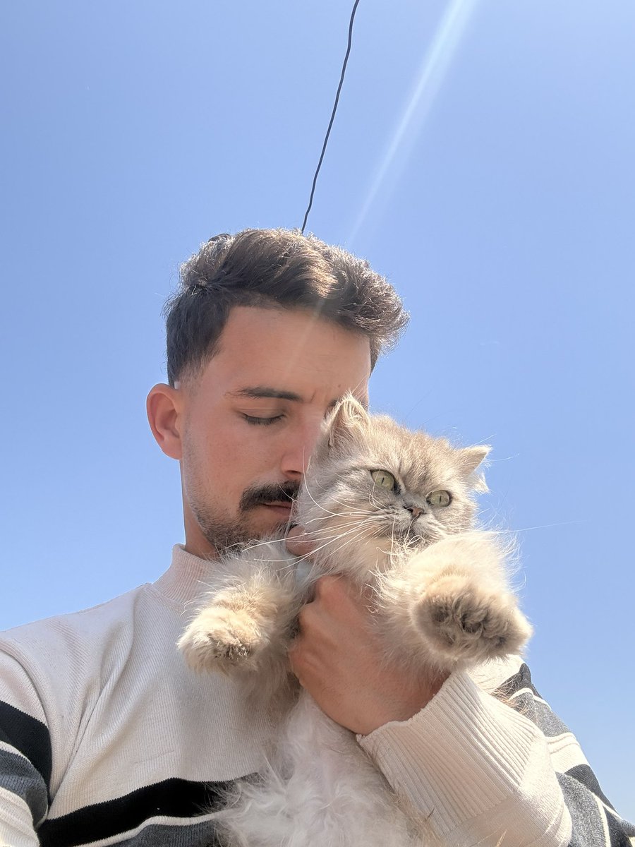 MY BELOVED LULU AND I ARE STILL ALIVE — REFUSING TO GIVE UP IN GAZA 🇵🇸.