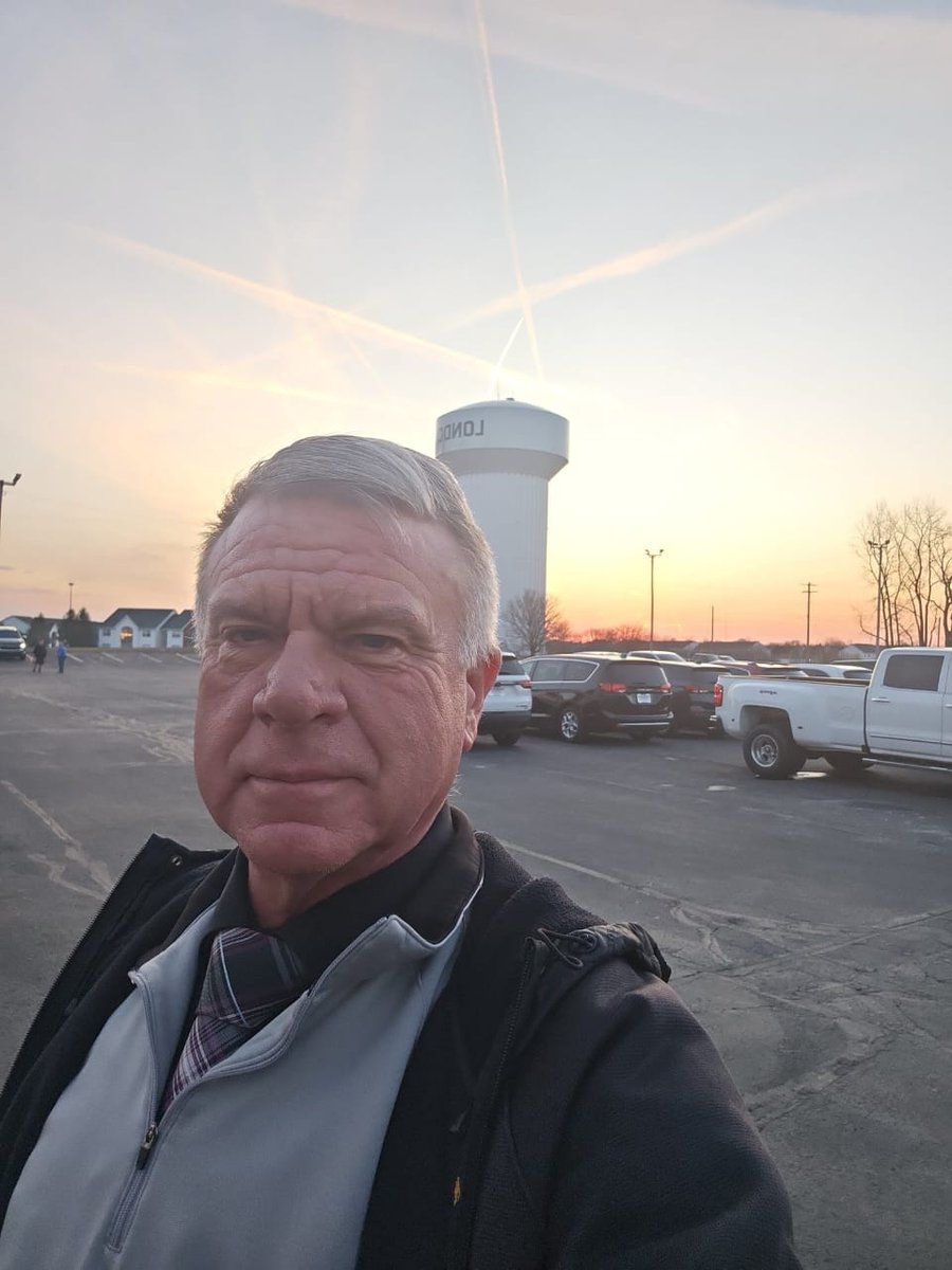 Sylvester tweet media