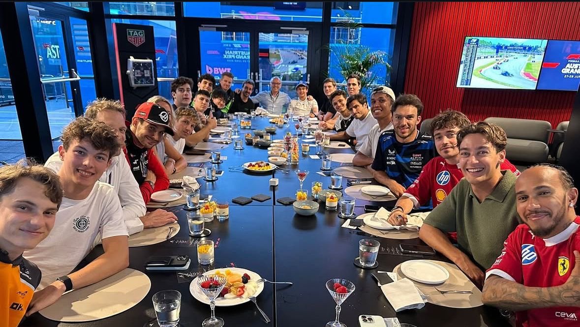 Albon tweet media
