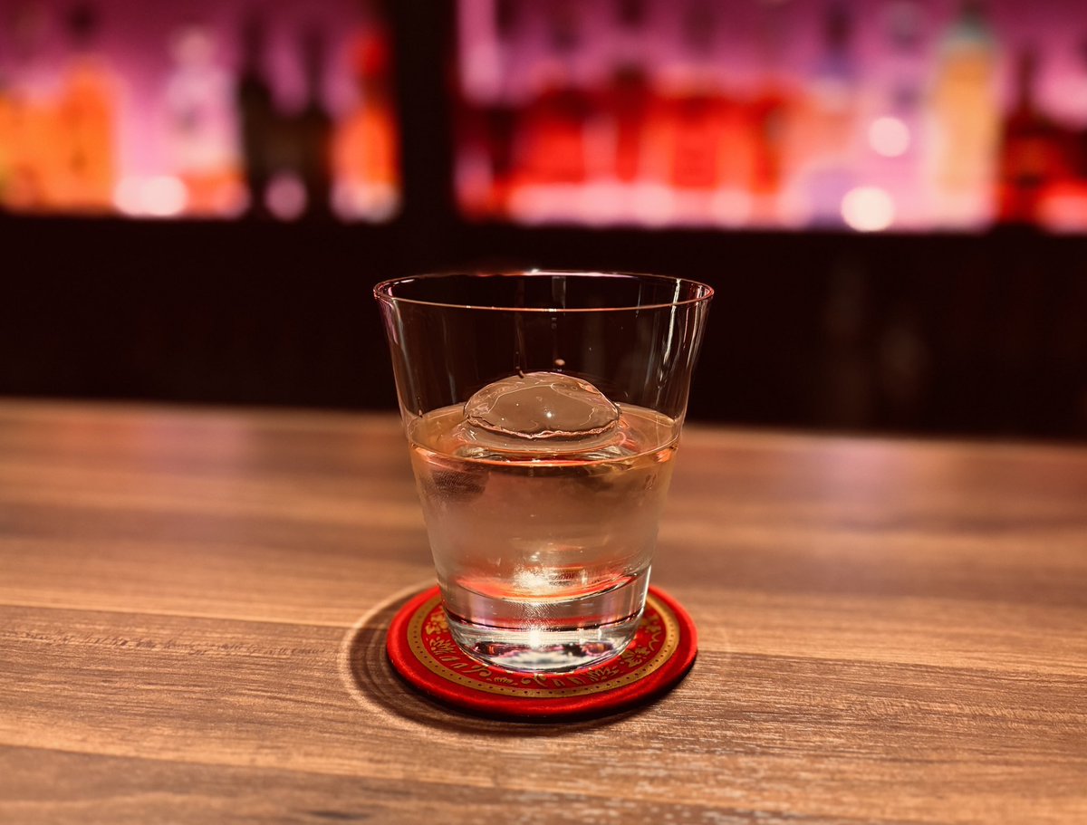 オープンいたしました

本日も美味しいお酒と
空間をご用意しております

#BAR三丁目ノ夜
#新宿三丁目バー