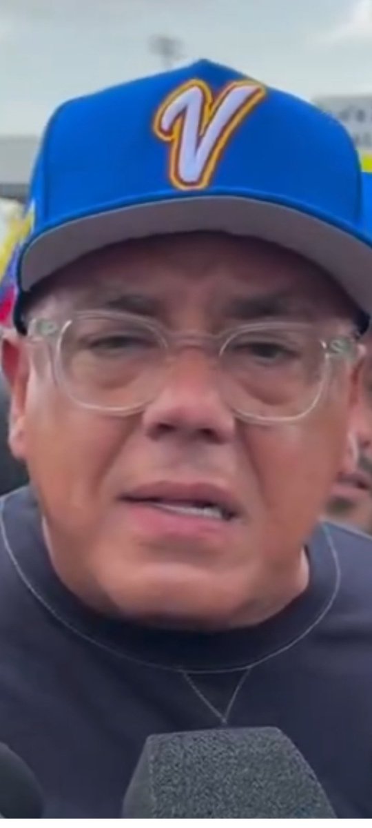 ElObservadorBinario tweet media