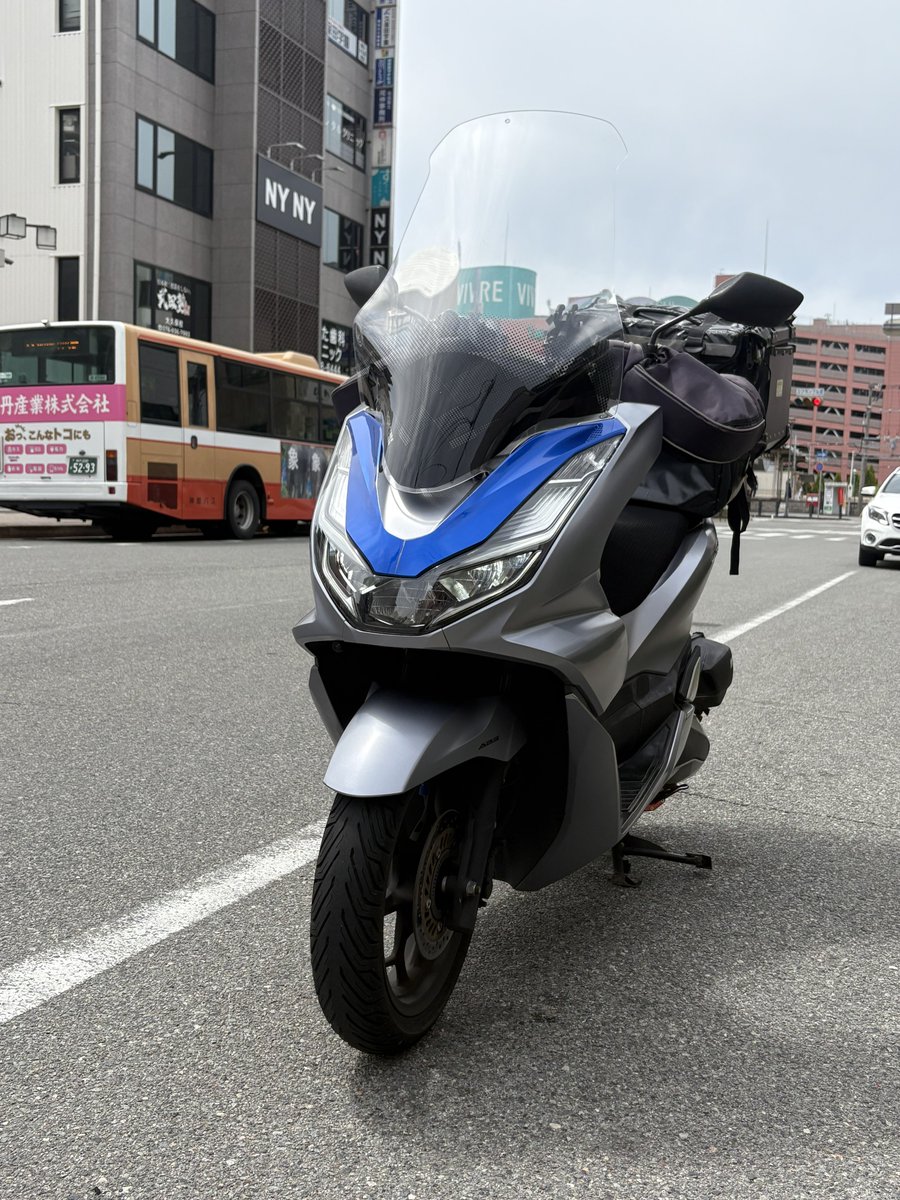 YuyaUE1's tweet photo. 投稿遅れたけど納車から5年経過。無理かなと思ってたけどなんとか5年持ち堪えた！

来年の今頃まで持ち堪えられるかな？

とりあえず、駆動系はGW明けにはメンテせなあかんかな。 https://t.co/L9bvQGAVXW