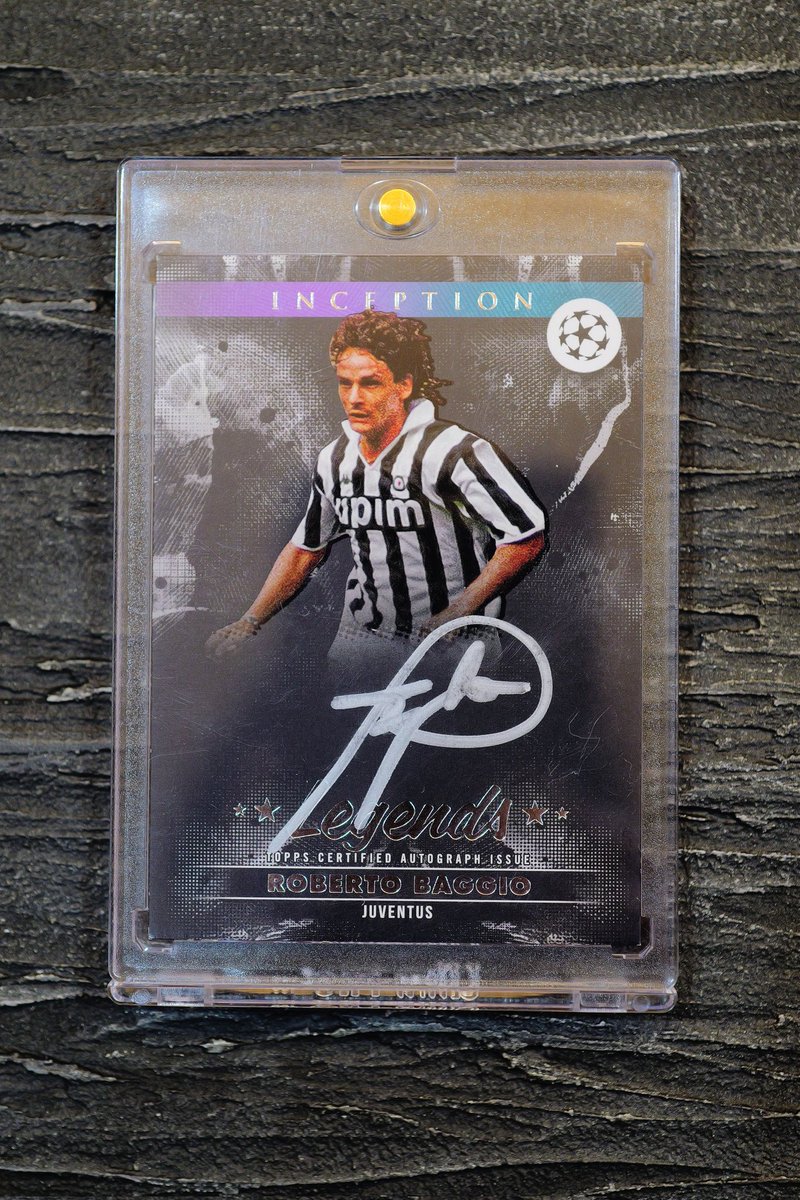 QvJb1adIGk5zA5X's tweet image. 久しぶりのX！Mail Day😇
2024/25 TOPPS INCEPTION UEFA CLUB COMPETITIONS …

🔱🏴󠁧󠁢󠁥󠁮󠁧󠁿Wayne Rooney🏴󠁧󠁢󠁥󠁮󠁧󠁿🔱
🔱🏴󠁧󠁢󠁥󠁮󠁧󠁿Paul Scholes🏴󠁧󠁢󠁥󠁮󠁧󠁿🔱
👑🇮🇹Roberto Baggio🇮🇹👑

オンガード良き🙆‍♀️😍
Mail Day溜まってるのでボチボチUPしていきます🔥🔥

#MUFC
#Manchesterunited