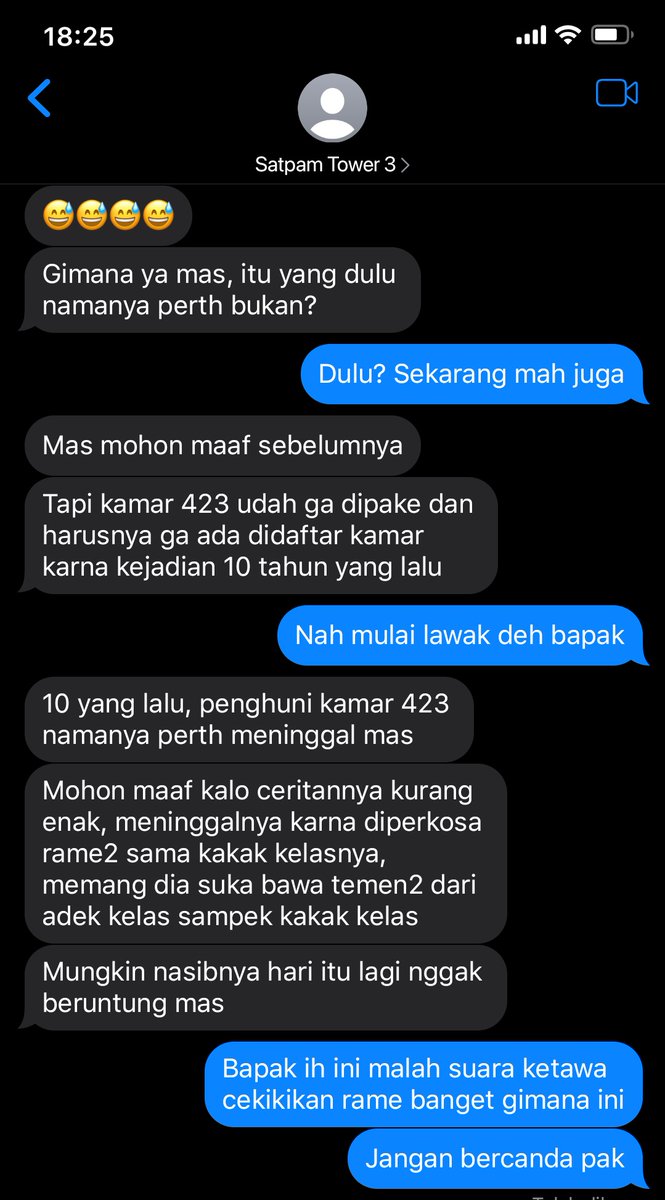 #perthsanta one tweet au

Apartement 423