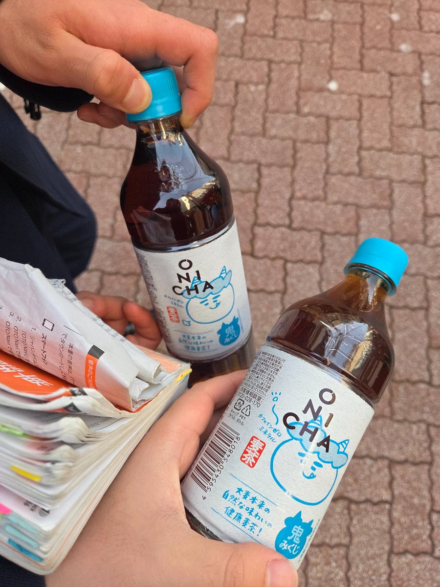 小説弱者 tweet media