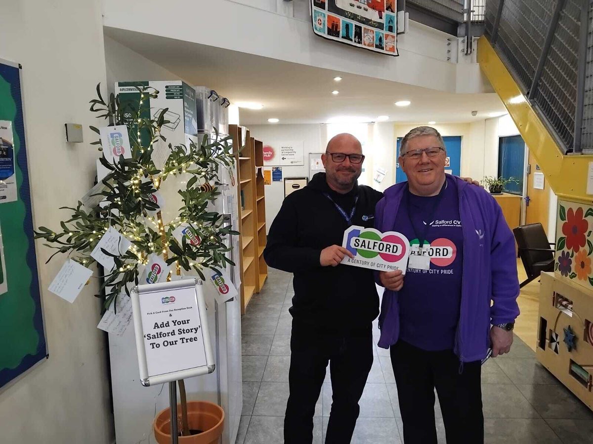SalfordCVS's tweet photo. Why not visit Langworthy Cornerstone’s Century Tree and share your Salford story to celebrate 100 years of Salford!🌳💫

#SalfordCentenary #Salford100 https://t.co/PqwVnHuNsP