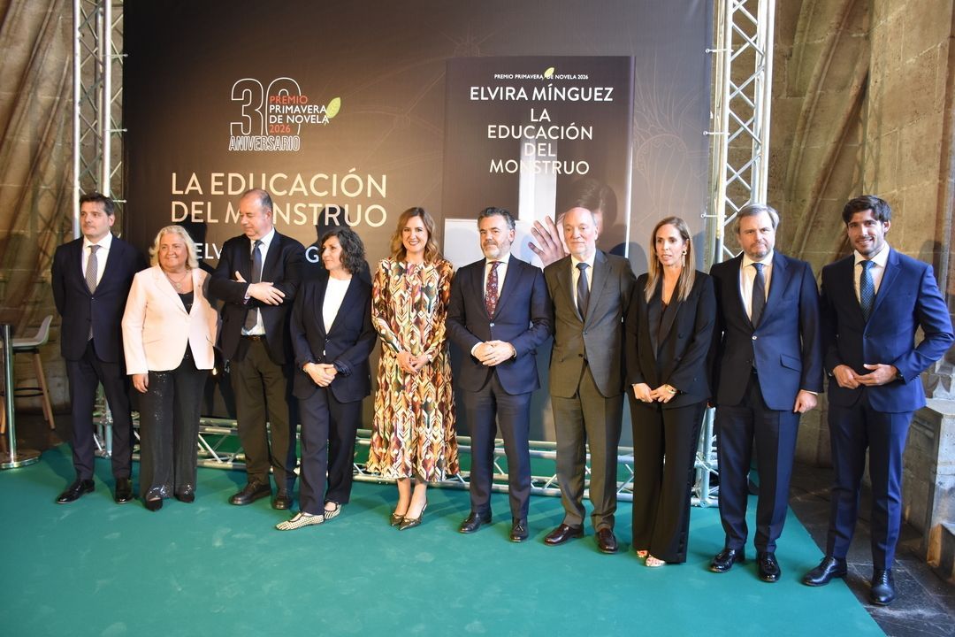 FestGolem's tweet photo. El Premio Primavera de Novela de @espasaeditorial @ambitocultural.eci ha sido para “La educación del monstruo”, de @elviraminguez, que supone su segunda novela publicada. , con una dotación de 100.000€, está consolidado como referencia clave para las letras hispanas. https://t.co/y6JaP6eXDI