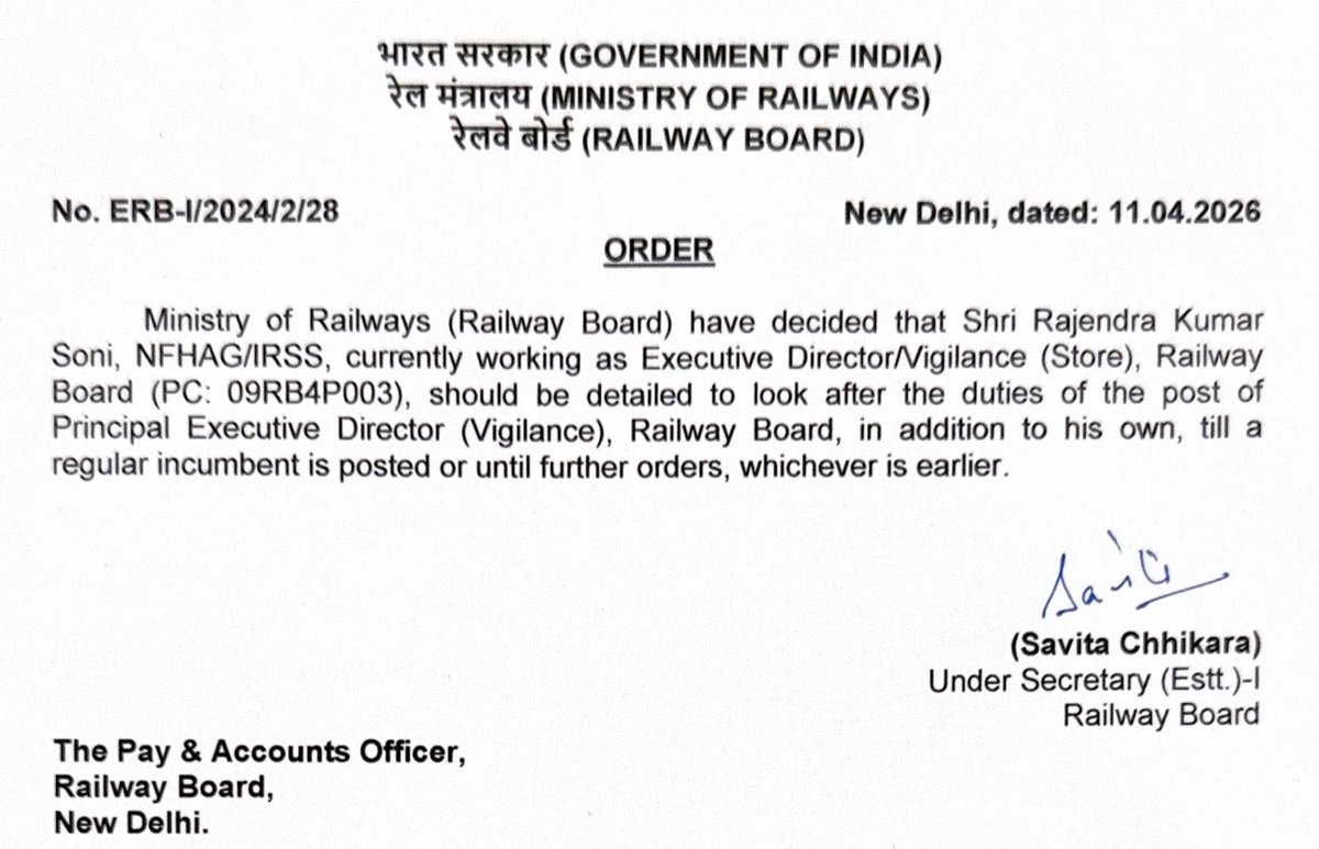 Railwhispers's tweet image. 1/5🚨Accountability Check: How long is "too long" for a single officer to remain in sensitive #vigilance roles? A new #RailwayBoard order (ERB-I/2024/2/28) raises significant questions about administrative norms and the rotation of power within Indian Railways..
@AshwiniVaishnaw