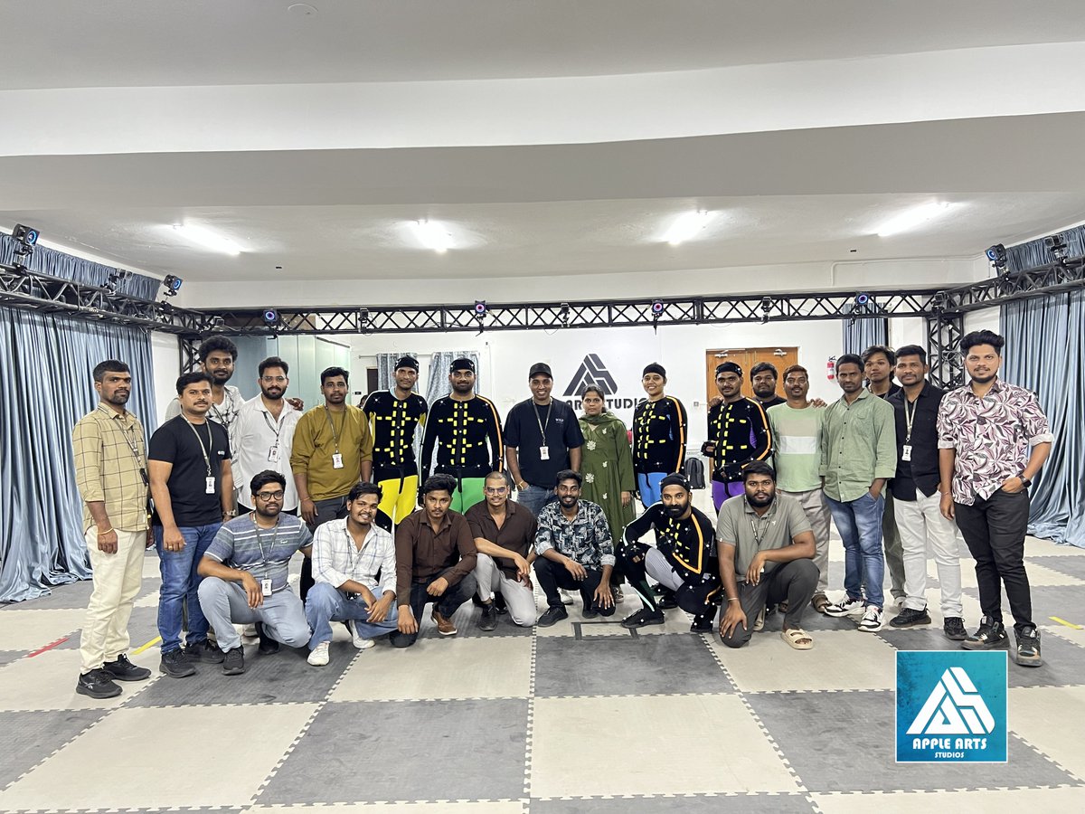 APPLE ARTS STUDIOS tweet media