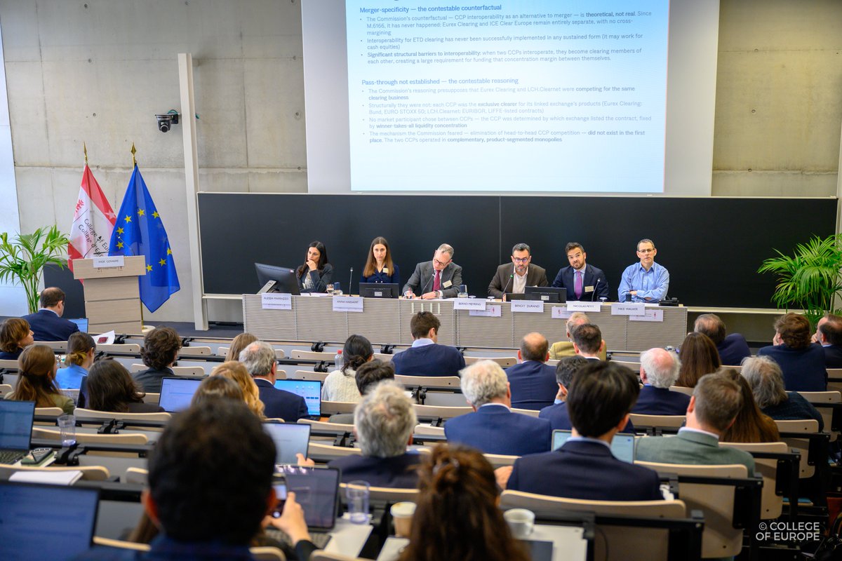 College of Europe tweet media
