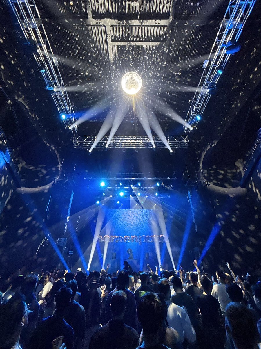 sakiii15dj's tweet image. 🎧ESSENCE（ZERO TOKYO）
この前のDJとっても楽しかった！！
ツーショット撮ってもらえて嬉しすぎました😭✨️
 #dj #dj女子 #nightclub #新宿 #shinjuku