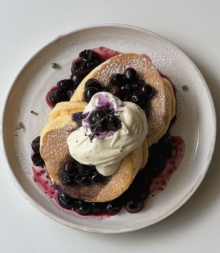 Daily Bites tweet media