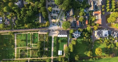 Aller_MD's tweet image. Japanese children with high vs. low exposure to #residential #greenness in the first 6 months of life had a reduced #risk for #atopic #dermatitis up to age 5 years, according to results published in Pediatric #Allergy and #Immunology. healio.com/news/allergy-a…