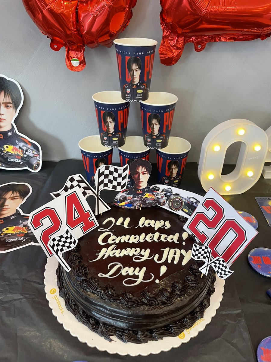 cris | ENHYPEN IS 7 tweet media