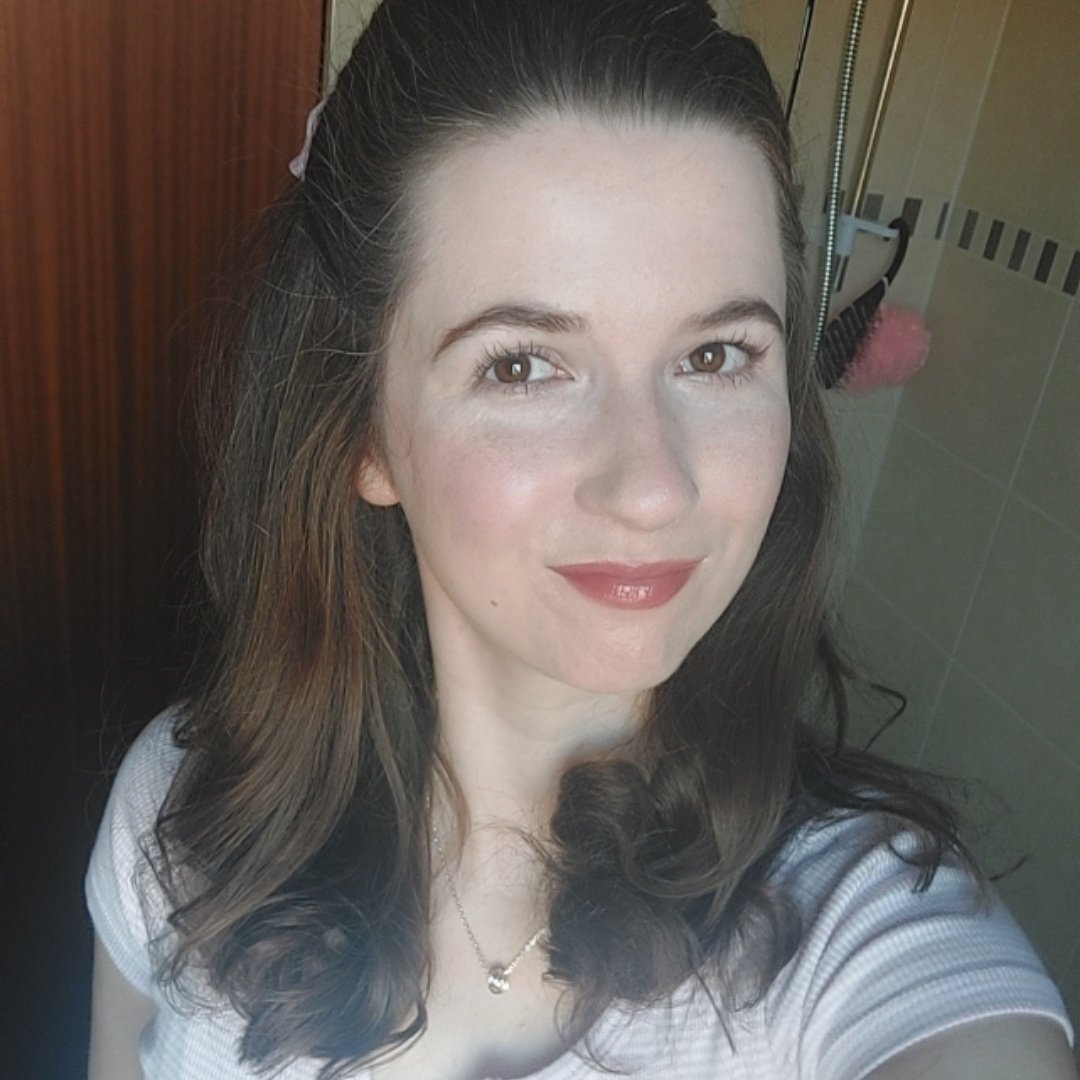 CarasTweeting's tweet photo. #newprofilepic https://t.co/c1zaMUz1oi