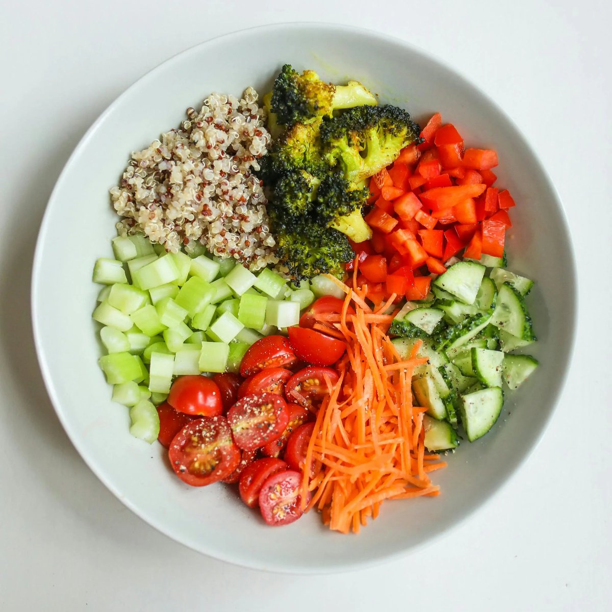 NDTVFood's tweet image. 6 Vegetables That Help You Lose Weight
food.ndtv.com/webstories/foo…
#vegetables #weightloss #health