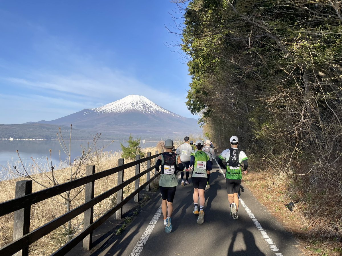 Ichikawa10000's tweet photo. #富士五湖ウルトラマラソン 🗻🏃‍♂️
FUJI4LAKES 100km

結果
50kmまでは自己ベストでしたが…
78km 地点 DNF
応援くださった方ありがとうございました！
くやしい結果ですが、練習不足です。
また頑張ります💪

次戦 6/14 100km
#いわて銀河ウルトラマラソン 🔥 https://t.co/rTR43PvZTA