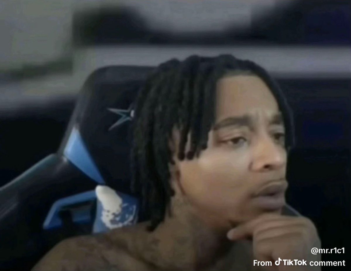 HarvzyFN tweet media